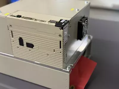 Yaskawa SGDV-260D11A  Servopack