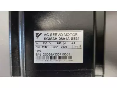 Yaskawa SGMAH-08A1A-SE31 AC Servo Motor