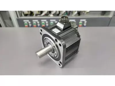 Yaskawa SGMG-20VSAAS Servo Motor