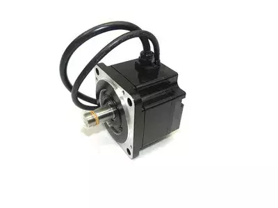 Yaskawa SGMP-02A314 AC Servo Motor