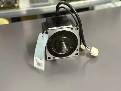 Yaskawa SGMP-15A312 AC Servo Motor 